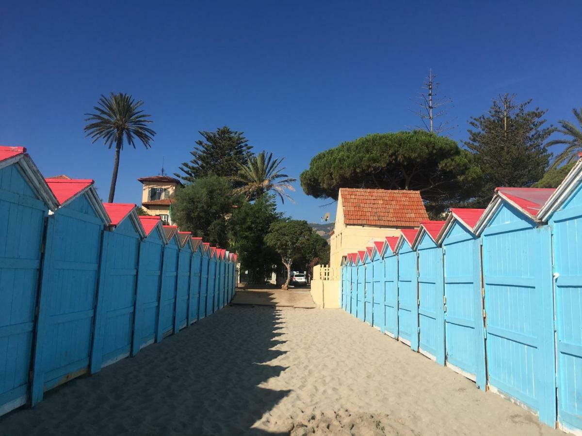 Alemare Apartment Mondello Bagian luar foto
